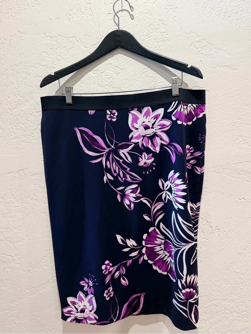 Alfani Navy Pencil Skirt with Purple & White Floral Design